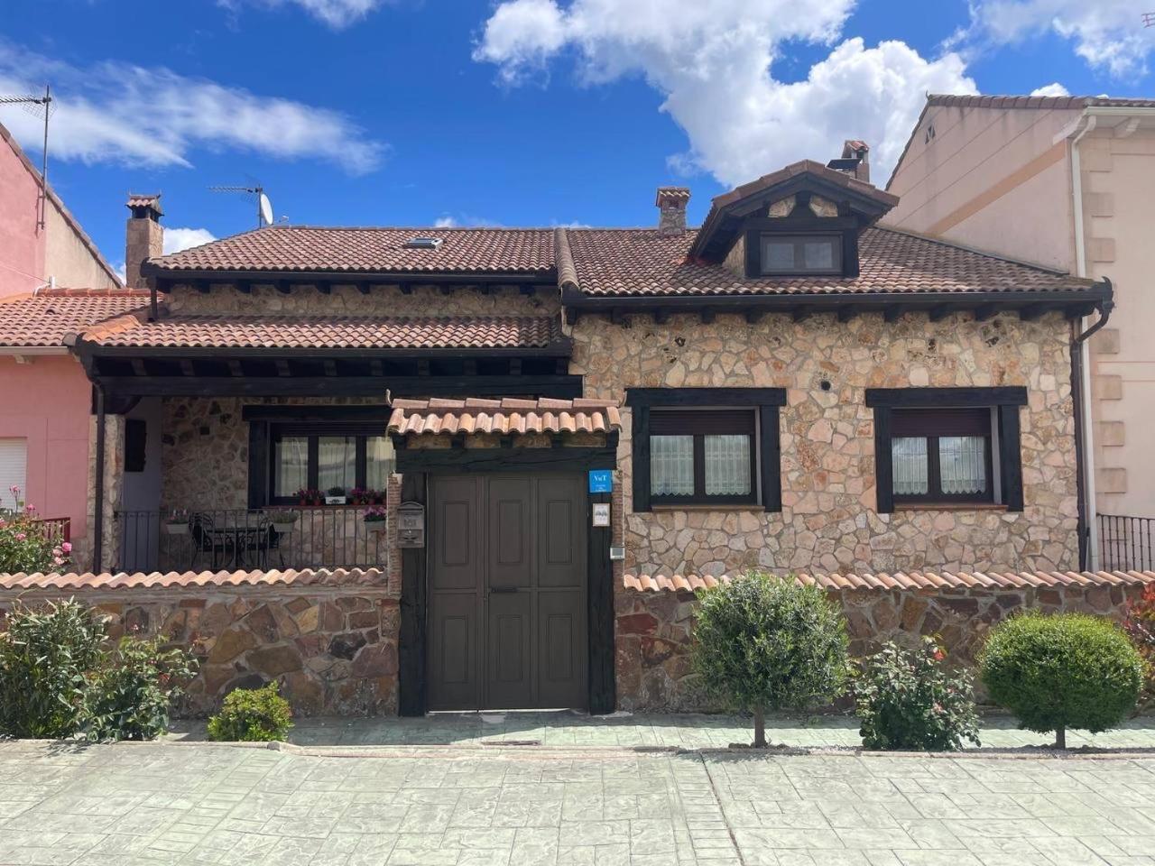 Casa La Divisa Ferienhaus *
